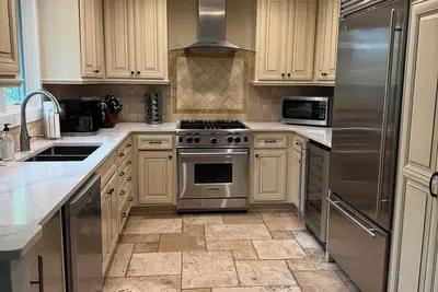 Image de Cottage le plus proche de la plage! Luxe décontracté. . . nouvellement mis à jour pour 2017