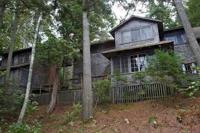 Image de Cottage de famille sur le lac Michigan avec A, Blanc plage privée de sable