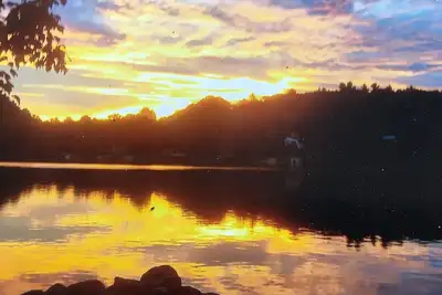 Image de Amusement familial au bord du lac Ă Wolfeboro!