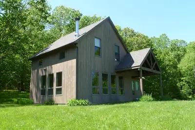 Image de Froggy Pond - Accueil familial avec des vues incroyables et un étang de bain privé
