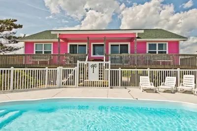 Image de Exceptionnel Cottage face à l'océan avec piscine parfait pour votre famille!