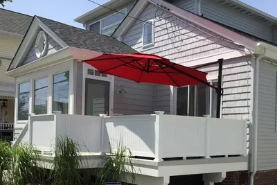 Image de Ventnor Beach House, 5 chambres - 1 pâté de maisons de la plage