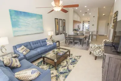 Image de Floride Fabuleux condo de 2 chambres avec un excellent emplacement près de Fort Myers Beach