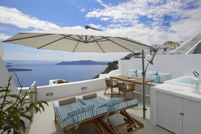 Image de Luxe Cave Suite, Vue sur la Caldeira, Jacuzzi extérieur chauffé