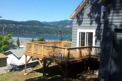Image de Downtown Hr Charming 3 Br Home w / 180 River Views