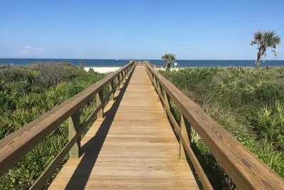 Image de Vue panoramique sur l'océan depuis le balcon d'angle au 3ème étage du Surf Club 1, 2308