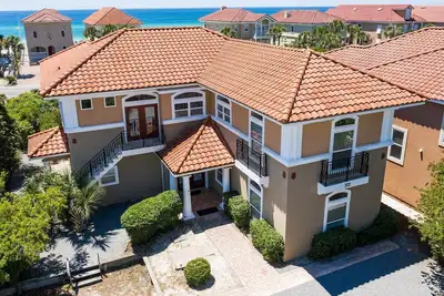 Image de Luxueux et élégant-Grand 6-4. 5-Pool- Ocean Front Views, FreeWifi, Animaux acceptés