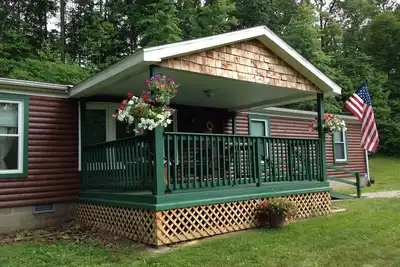 Image de Prestige-Bobcat Cabin-Vue sur le bois-Cabine-Salle de bain privée séparée