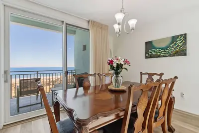 Image de Vue Imprenable Dans Les Villas Showwatch! !