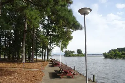 Image de Lake House Retreat - Ski \/ Fish \/ Relax sur \"The Rez\"