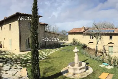 Image de App. 2 cha dans une ferme magnifiquement restaurée avec piscine et spa