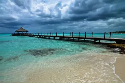 Image de Beach Front Living 2