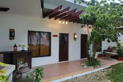 Image de White Beach Beach Villas Ă Samboan, Cebu vous attendent. . .