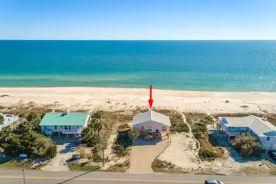 Image de ** Going Coastal ** Beachfront ** Awesome Views **