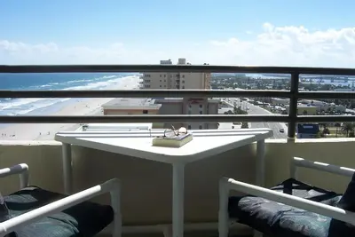 Image de Dernier étage! Vue fabuleuse! Incroyable Condo! - La vie est belle! ! !