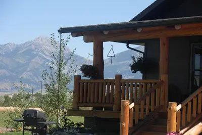 Image de River Ranch Guest House juste à côté de la rivière East Gallatin