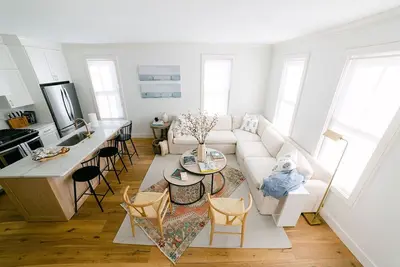 Image de Guesthouse Charleston: Brand New 4 Bed Maison / Parking / 1 bloc à Upper King St
