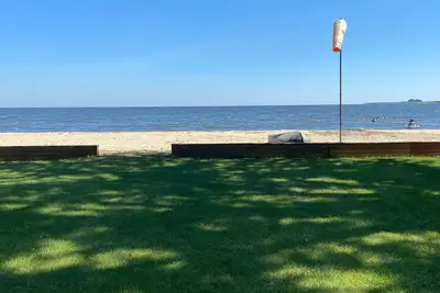 Image de Belle Maison de deux chambres sur la baie de Saginaw