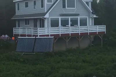 Image de Cottage Oceanside avec des vues spectaculaires! Ledgeview Cottage.