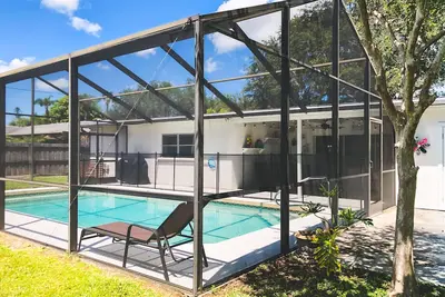 Image de Une oasis pour les familles immaculée à quelques minutes des plages de Siesta Key et Lido!