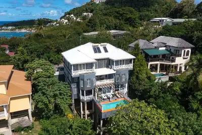 Image de Villa Thompson Villa De Luxe, IDÉALE Pour Les Couples Et Les Familles.