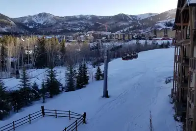 Image de Wyndham Park City 2br Suite Présidentielle Ski in / ski out. Disponible 2/23/19 4 Nts