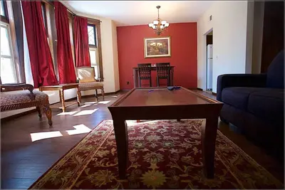 Image de 114 State St # 1 Madison Wi