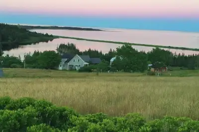 Image de Une vue imprenable! Chalet 4br de la Rive-Sud sur l'Atlantique!