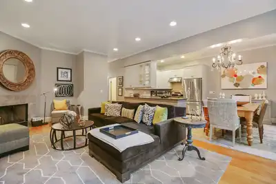 Image de Maison de luxe dans le meilleur quartier de Sf! Parfait pour les familles ou les groupes d'entreprises