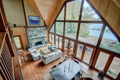 Image de Chalet exécutif du lac Muskoka