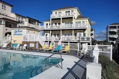 Image de Direct Oceanfront - 5 Bd, 4 Ba, Private Hot Tub, Community Pool, Awesome Views