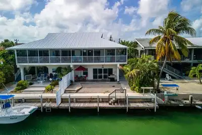 Image de Mermaid Magic 3bed \/ 3bath half duplex with dockage & Cabana Club