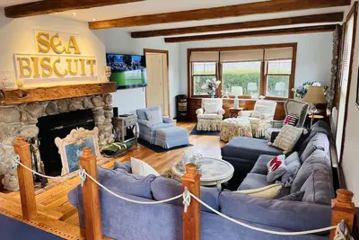 Image de Vues Seabiscuit-Océan, Fabulous Pont & Great Room, pied de la plage, Charme!
