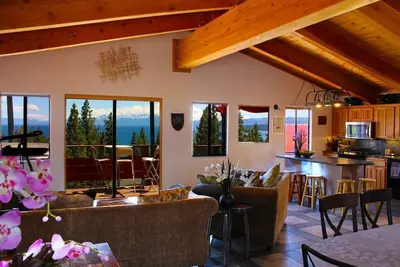 Image de Nouvelle inscription - Vues panoramiques sur le lac - Bain à remous et plus - Chalet suisse moderne