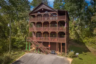 Image de Location de cabine de luxe de 6 chambres qui a tout doit Voir!