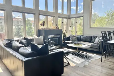 Image de Shirana Penthouse, 5bdrm dans Mountain village core Ski In / Out