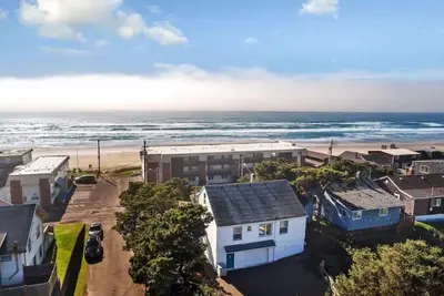 Image de Shrimpalope - 6 bd, Hot Tub, Arcade, Oceanview