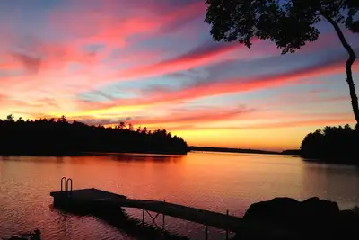 Image de La vie au bord du lac Ă son meilleur sur Toddy Pond