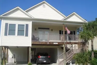 Image de Tropical Beach House
