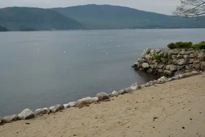 Image de Whittemore Shores Cottage Sur Lac-Neuve, Beach & Accès au lac, 8 personnes