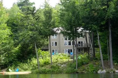 Image de Waterfront 4 Br, plage privée, ac, Foliage, près des stations de ski White Mountain