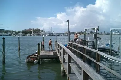 Image de Fabuleux Waterfront Home. Clearwater Beach. Bayfront. Grand quai privé