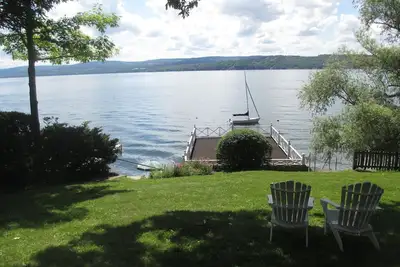 Image de Incroyable Lake Front Cottage, Perfect Summer Getaway