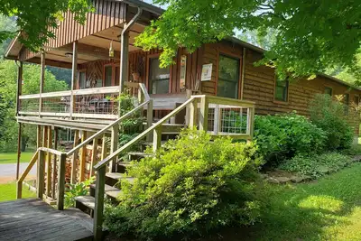 Image de Cottage tranquille situé à la tête de la vallée de Sequatchie.