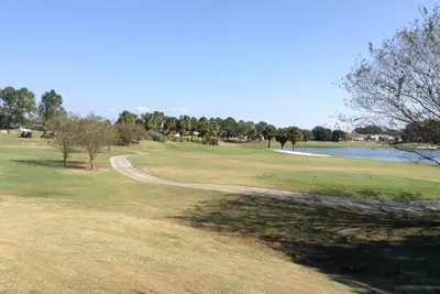 Image de Magnifique Golf Resort 2br / 2Bath Patio Villa au coeur des villages!