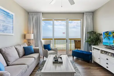 Image de Calypso Resort, Beach Front, vue du Master Bdrm, 3 chambres, chaises de plage incl