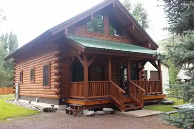 Image de Presque Nouveau! Cabine De RANDONNÉE à West Glacier