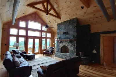 Image de 60 Acre Mtn Top retreat Ă 5 miles du centre-ville de Banner Elk