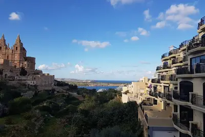 Appartement Mellieha avec vue sur la mer (avec parking sur place)