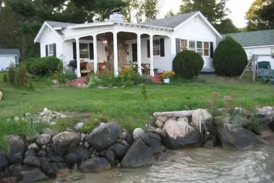Image de Torch Lake Dream Cottage